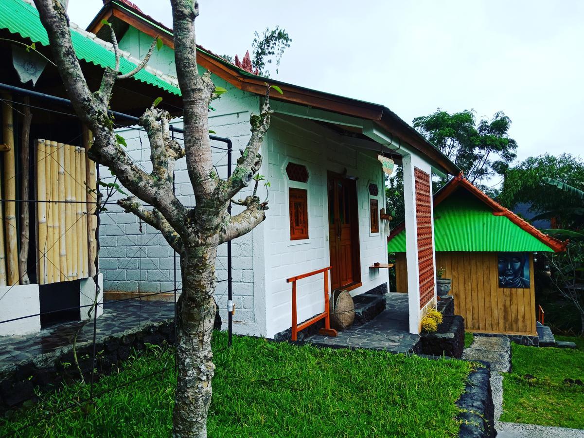 Black Lava Hostel And Lodge Kintamani Exterior foto